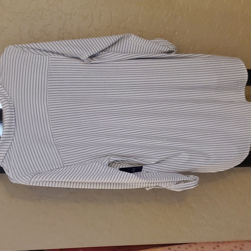 Apt 9 blouse - Picture 2 of 2
